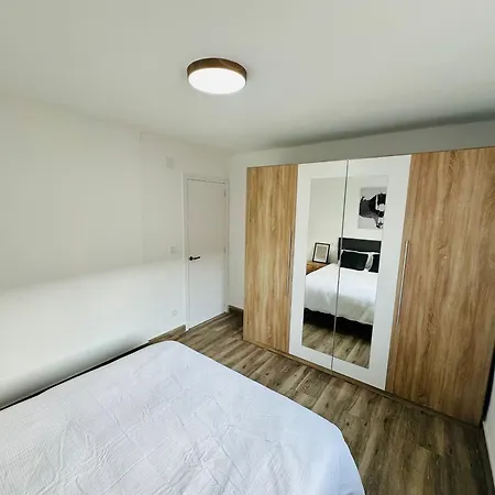 Descubre Cantabria 2! A 4 Minutos De Cabarceno Y Capacidad 6 Adultos! Lägenhet Saron